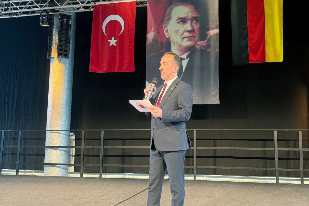 Essen Başkonsolosluğu’ndan unutulmaz 23 Nisan etkinliği 9 essen 23Nisan kutlama 3
