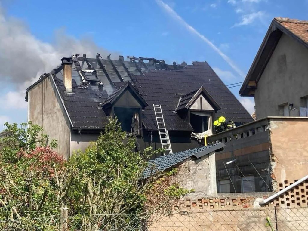 Fransa’da Türk ailesinin evi yandı, 3 küçük melek hayatını kaybetti 1 fransa yangin 5