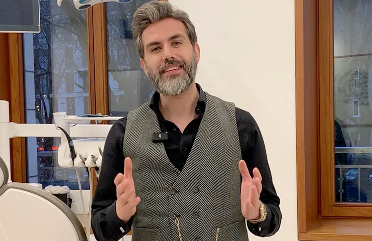 Clinic EGO, Hollywood yıldızı von Anhalt’a yepyeni bir gülüş kazandırdı 8 Clinic EGO 3