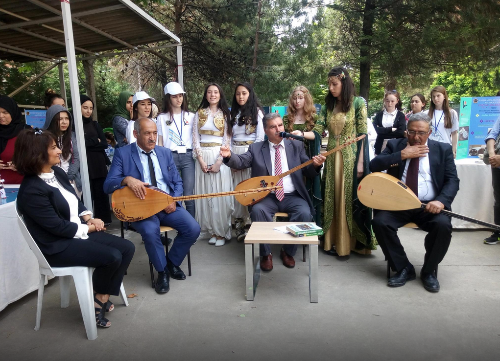 Batı Trakya Türklerinin sesi Özkan Hüseyin vefat etti 12 Screenshot 2025 05 25 135156