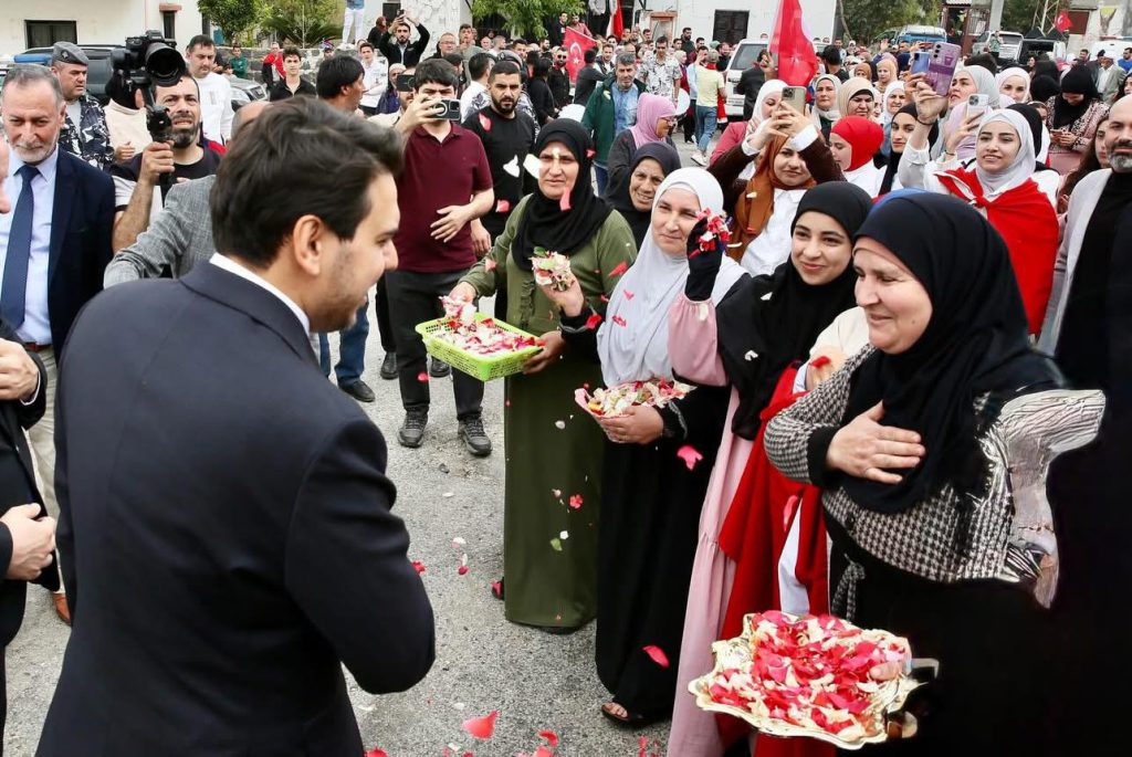 YTB Başkanı Eren, Lübnan’daki Türkmen köylerinde sevgiyle karşılandı 10 YTB Lubnan Ziyaret1