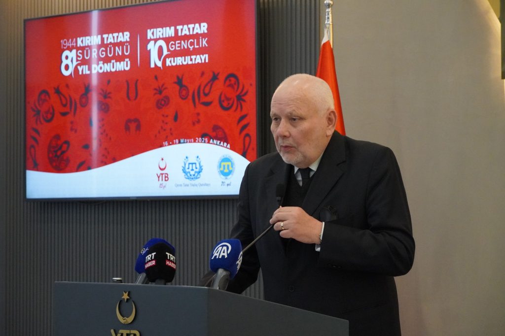 YTB, Kırım Tatar Gençlik Kurultayı'na ev sahipliği yaptı 11 YTB Mukremin Sahin