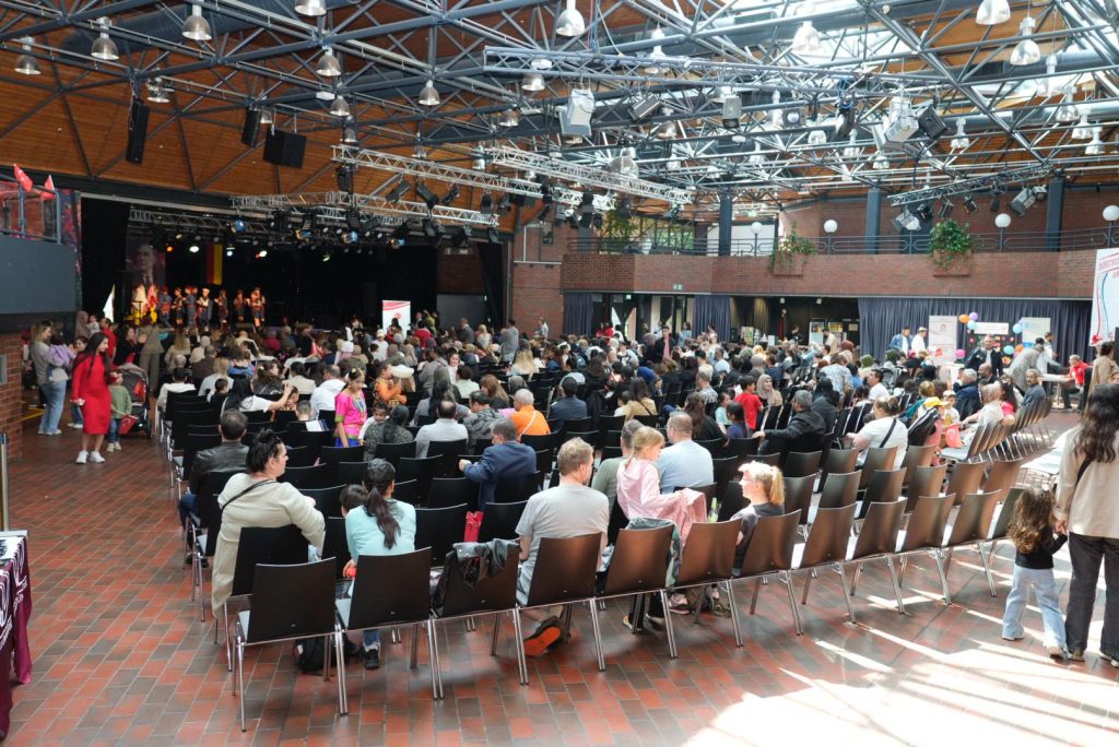 23 Nisan Çocuk Bayramı Dortmund'da festival havasında kutlandı 19 dortmund 23Nisan kutlama 4