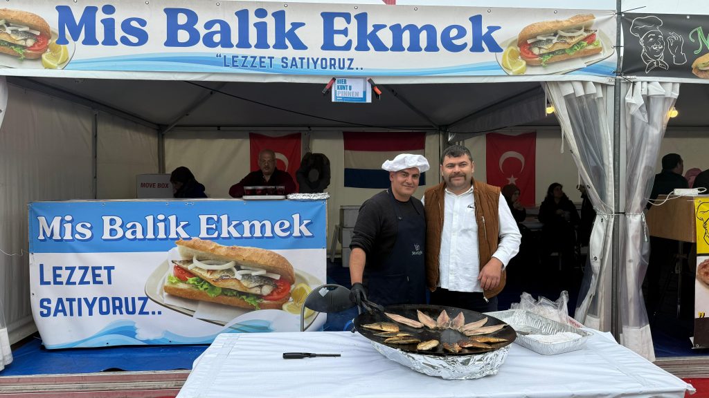 Zuiderpark’ta Turquoise Türk Günü Festivali coşkusu 10 DenHaag festival 3
