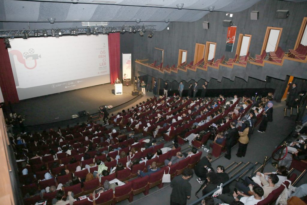 YTB, genç sinemacıları İstanbul’da buluşturdu 10 ytb kisa film festivali 4