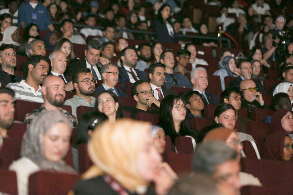 YTB, genç sinemacıları İstanbul’da buluşturdu 14 ytb kisa film festivali 8