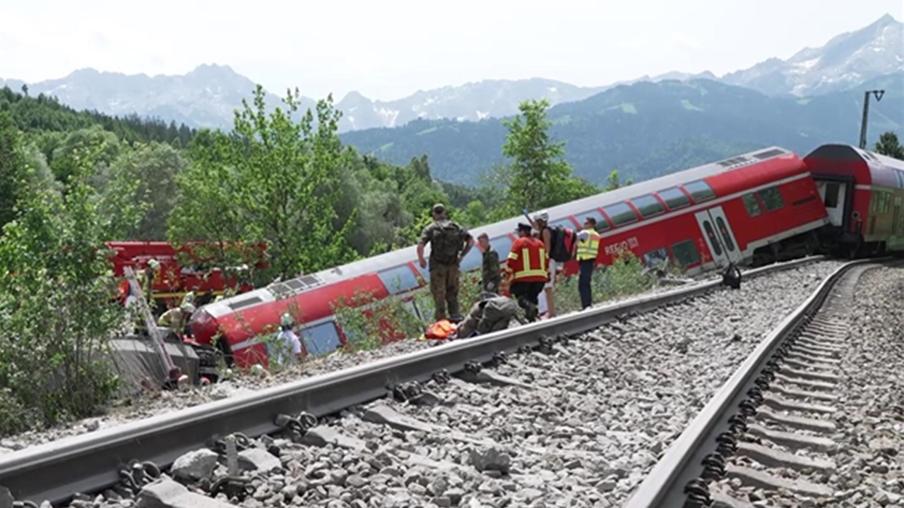 Almanya güzergâhında yaşanan tren kazası