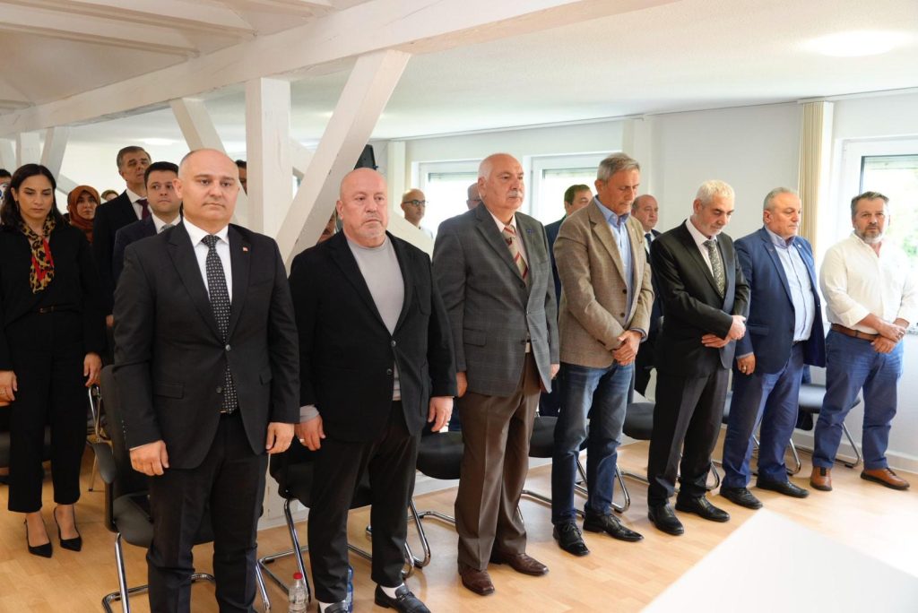 Başkonsolos Aydın: “40 yıllık plan 15 Temmuz’da bozguna uğradı” 10 essen 15Temmuz 2
