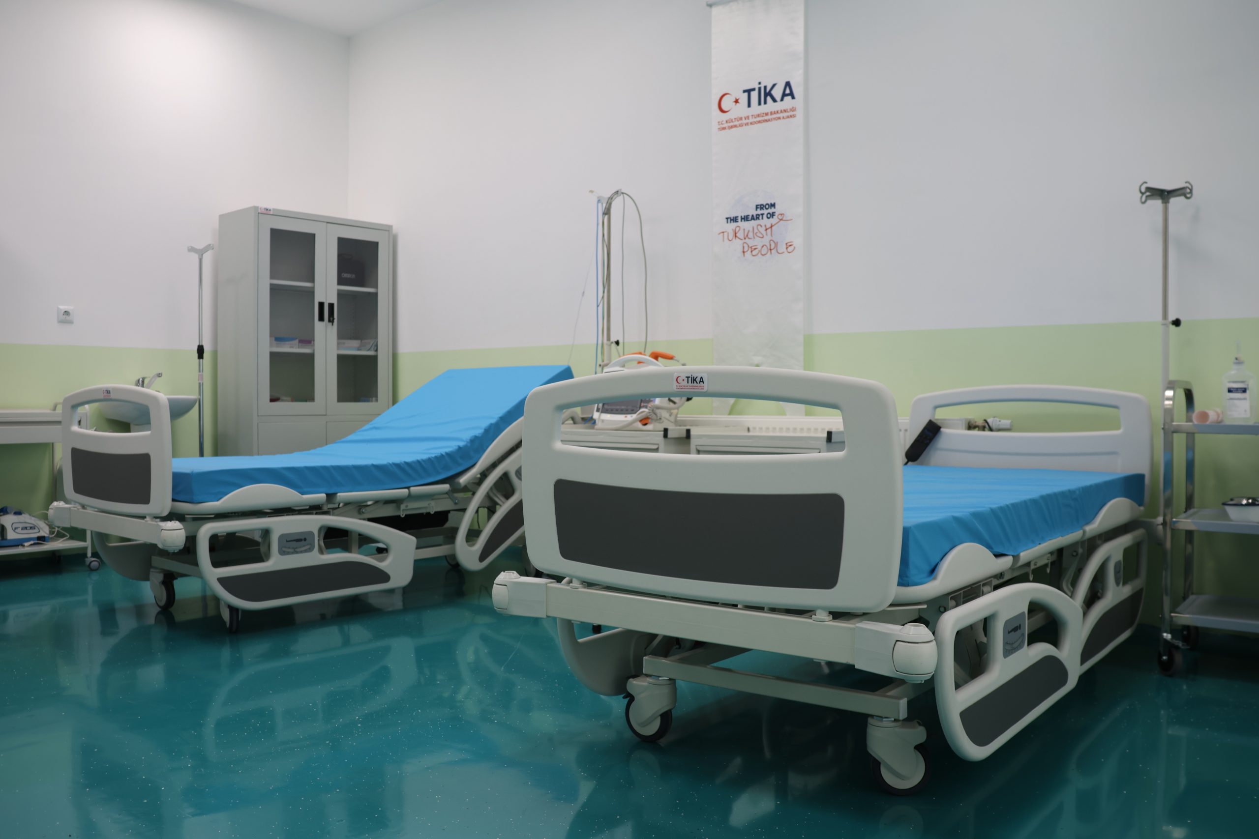 Büyükelçi Angılı Açılışta Konuşm Aktarıyor