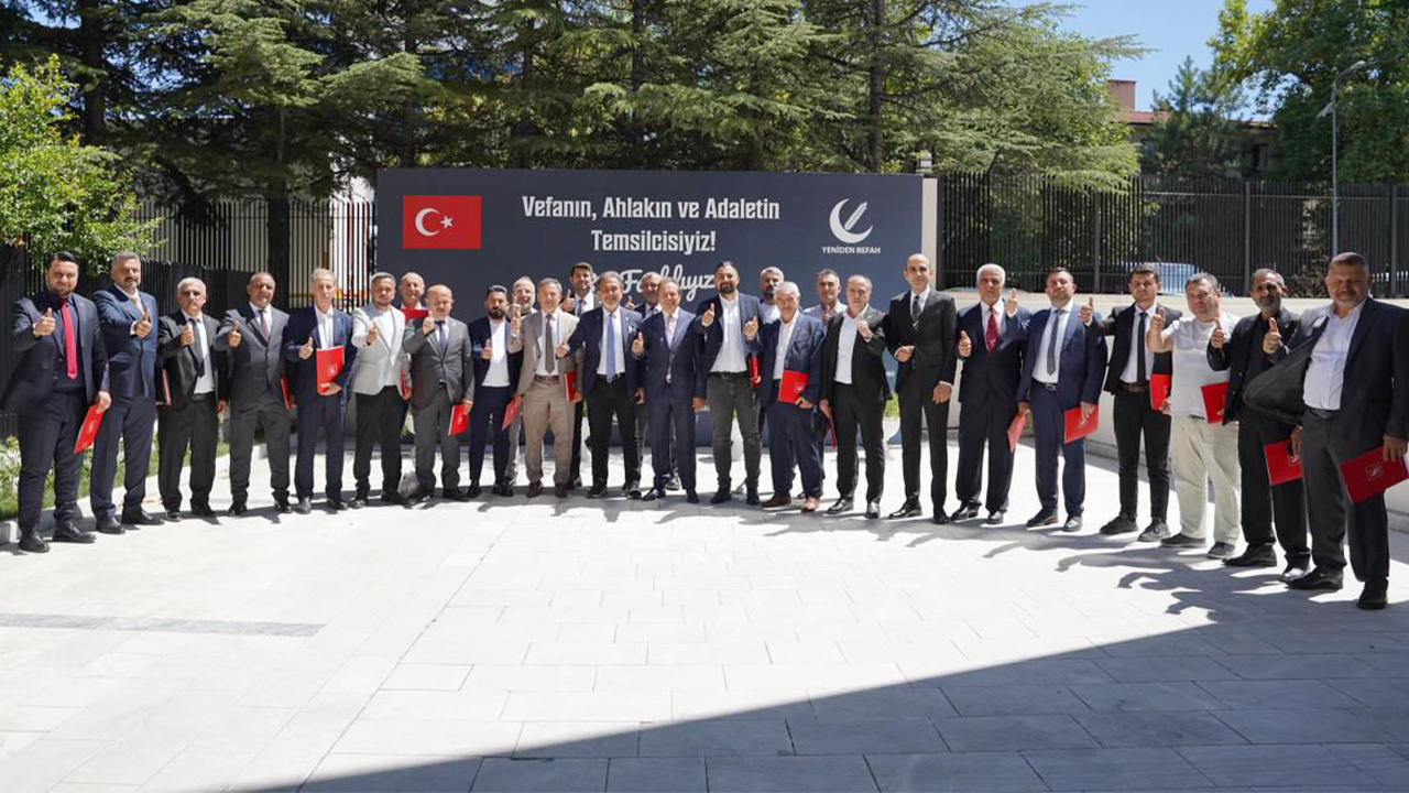 Yeniden Refah Partisi Genel Merkezini Ziyaret