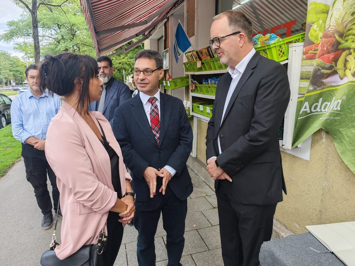 Yerli vatandaşlar anma etkinliğinde