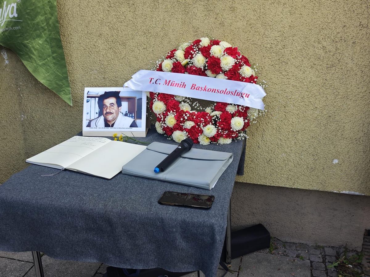 Törende yapılan konuşmalar