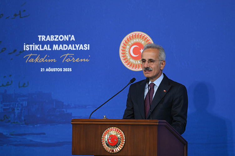 Trabzon'a İstiklal Madalyası Töreni