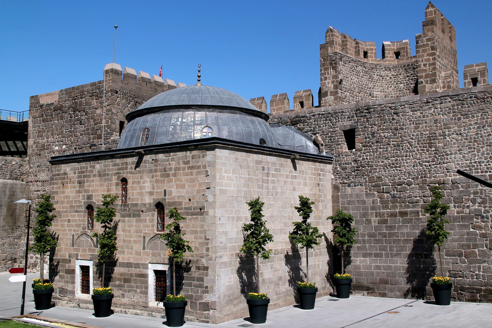 Kayseri Kalesi, 17 asırlık geçmişiyle günümüze ulaştı