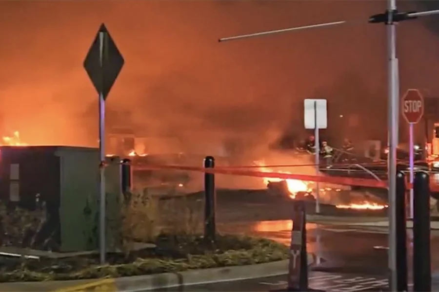 ABD’de küçük uçaklar çarpıştı! Ölü ve yaralılar var