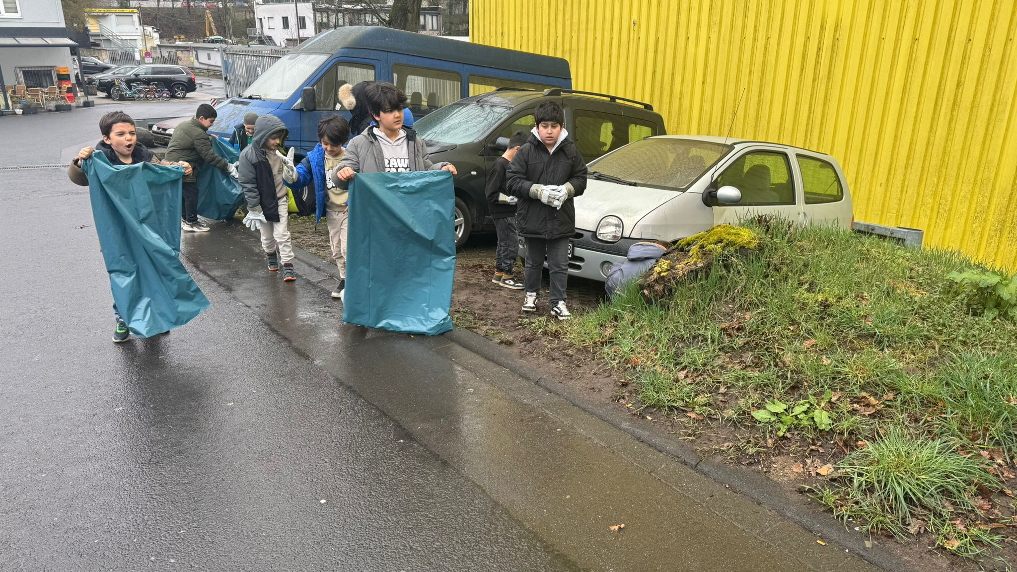 Leverkusen’de çocuklar çevre için el ele verdi