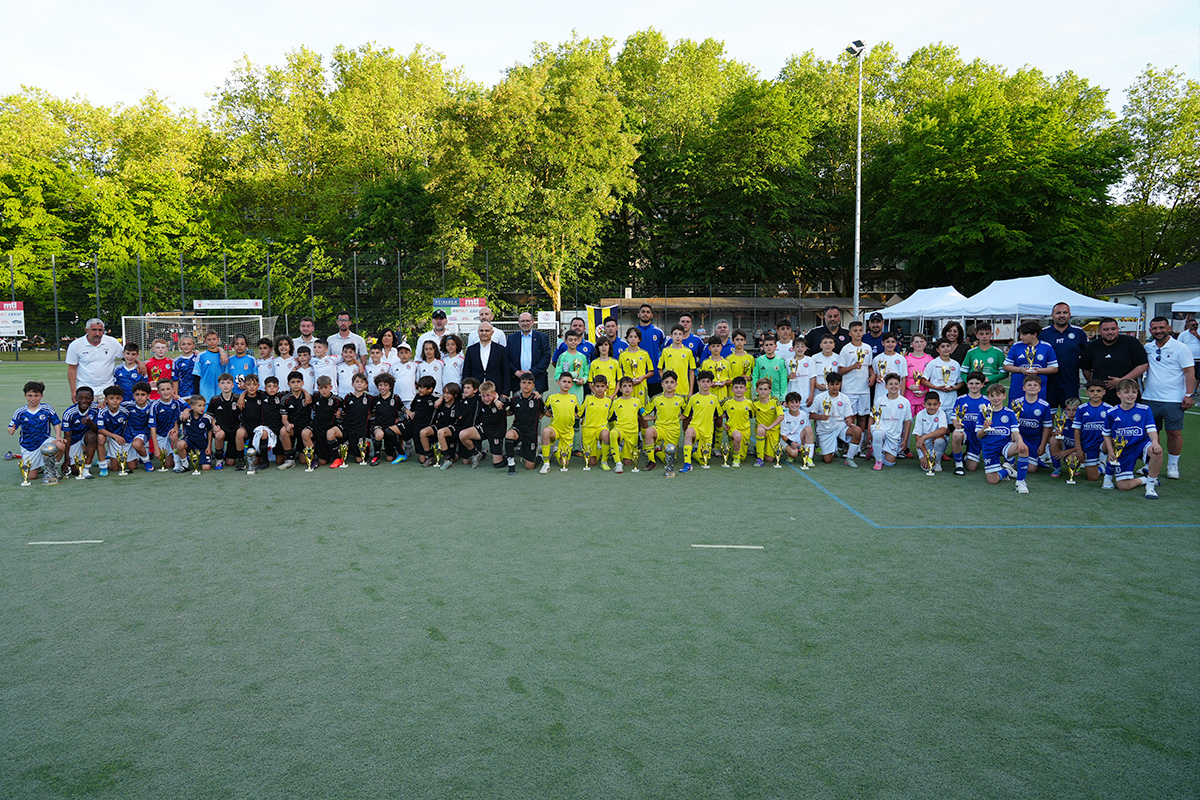 Essen Başkonsolosluğu’nun turnuvasında futbol ve dostluk bir aradaydı