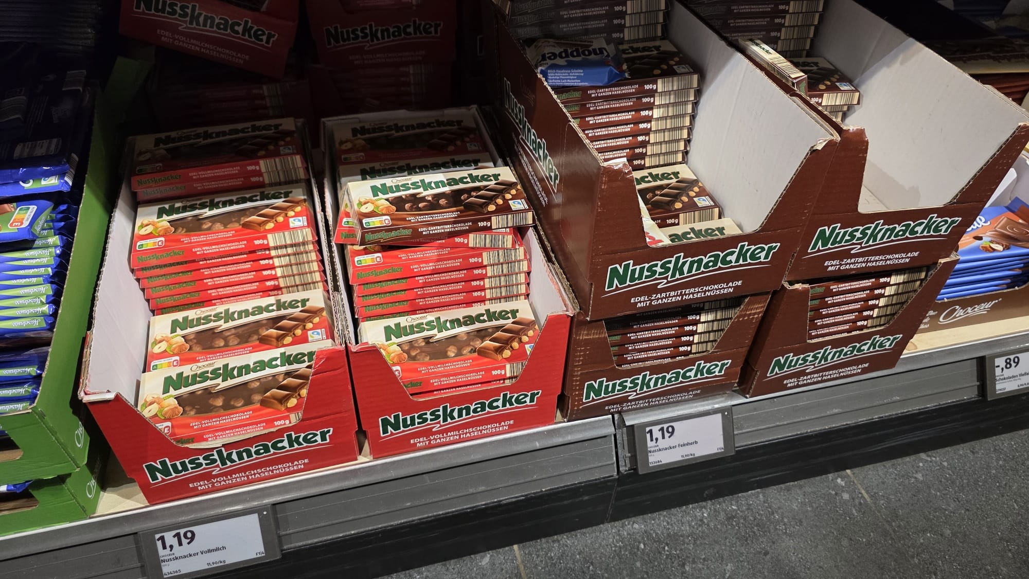 Alman fındıklı çikolata Türkiye'de satışa başladı