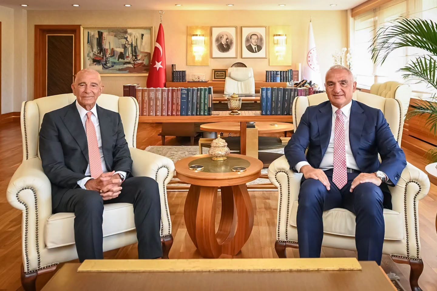Kültür ve Turizm Bakanı, ABD Büyükelçisiyle Bakanlıkta Görüştü