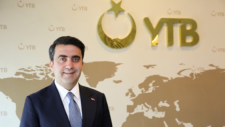 YTB Başkanı Turus, Bosna Hersek'in bağımsızlık öncüsü İzetbegoviç'i anıyor