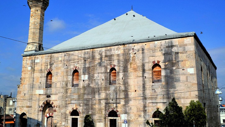 Dimetoka'daki 606 yıllık tarihi cami restorasyonu final aşamasında