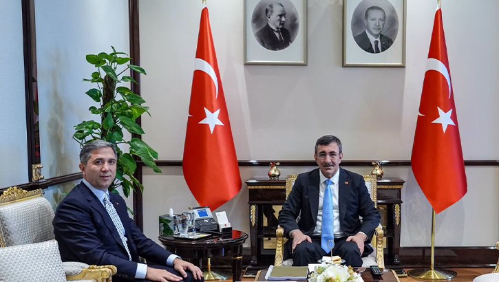 AK Parti dış ilişkiler başkanından Cumhurbaşkanı Yardımcısına ziyaret