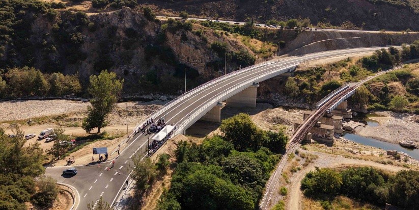 Batı Trakya'da 9 yıl aradan sonra Kuruçay Köprüsü trafiğe açıldı
