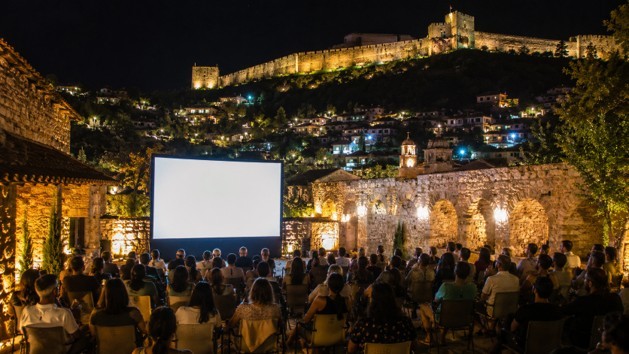 DokuFest 25 yaşında: Prizren'in açık hava sinema şenliği