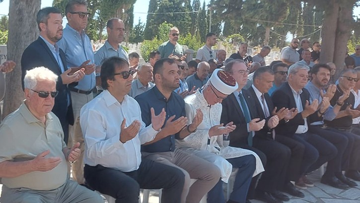 Batı Trakya Türk toplumunun simgesi Mehmet Emin Aga, ölümünün iki dekadında anıldı